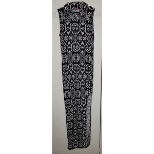 Maxi dress with slit on the side Size S